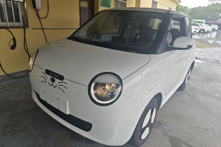 Used CHANGAN NEVO Lumin 2023 301km Honey Dew Edition