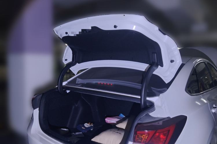 Used CHANGAN Eado 2021 PLUS Blue Whale NE 1.4T GDI DCT Prestige Model Trunk