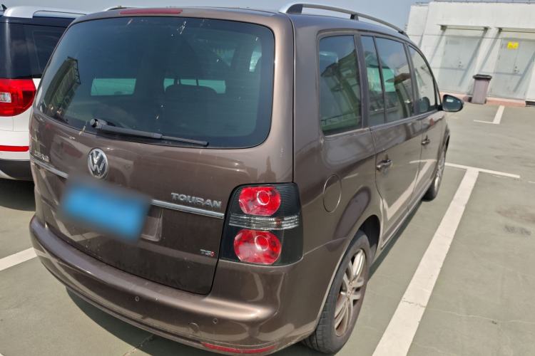 Used Volkswagen Touran 2011 1.4T DSG ZhiZhen Edition 7-Seater