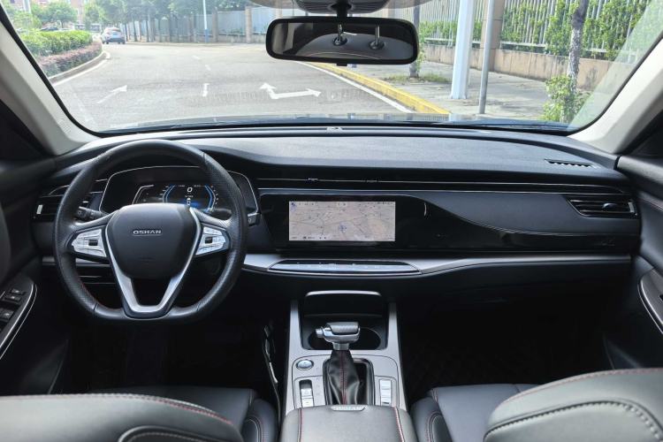 Used CHANGAN OSHAN X7 2021 1.5T Automatic Luxury Model Interior 1