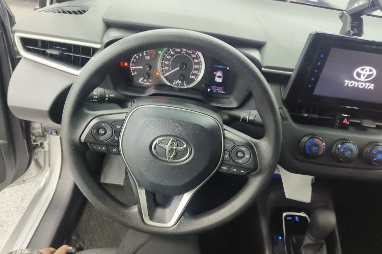 Used Toyota Corolla 2022 TNGA 1.5L CVT Pioneer Edition
