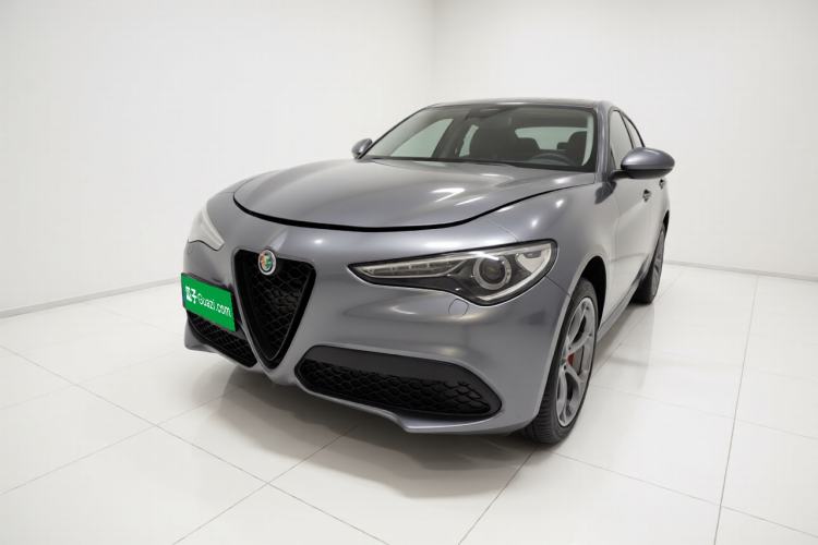 Used Alfa Romeo Stelvio 2017 2.0T 200HP Elite Edition