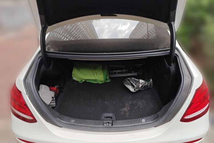 Used Mercedes-Benz E-Class 2018 Restyled E 300 L Sporty and Stylish Edition