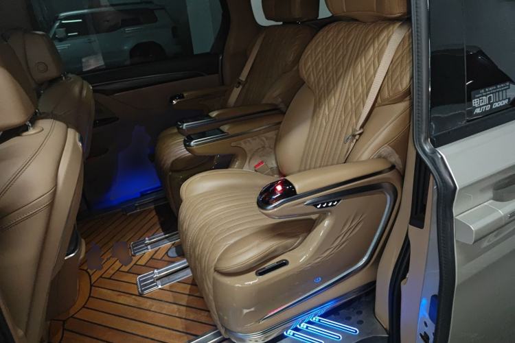 Used Buick GL8 2021 ES Land Cruiser 653T Luxury Edition
