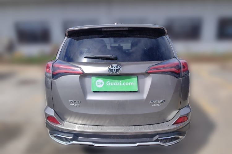 Used Toyota RAV4 2016 2.5L Automatic 4x4 Elite Edition
