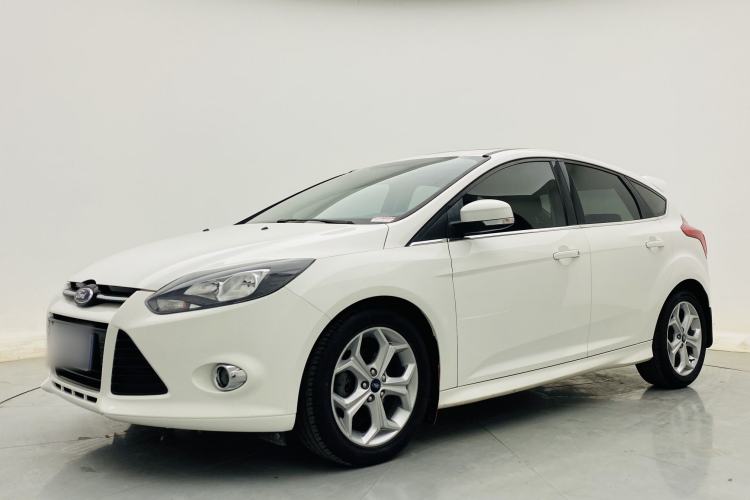 Used Ford Focus 2012 Hatchback 2.0L Automatic Luxury Sport Model