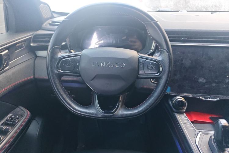 Used Lynk & Co 05 2022 2.0TD Four-Wheel Drive Dynamic Halo