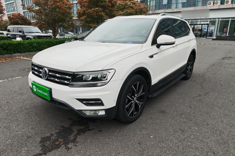 Used Volkswagen Tiguan L 2020 330TSI Automatic Two-Wheel Drive Smart Luxury Edition China VI Standard
