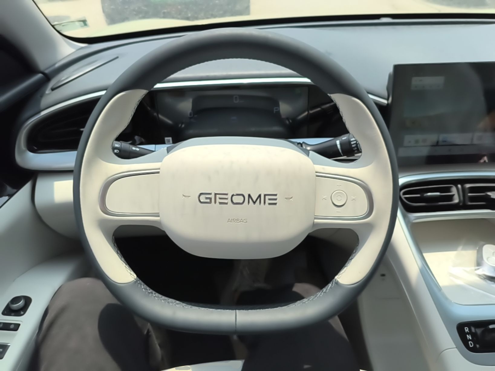Geely Galaxy Geome 2026 Model 310km Youth Edition — снимка 13