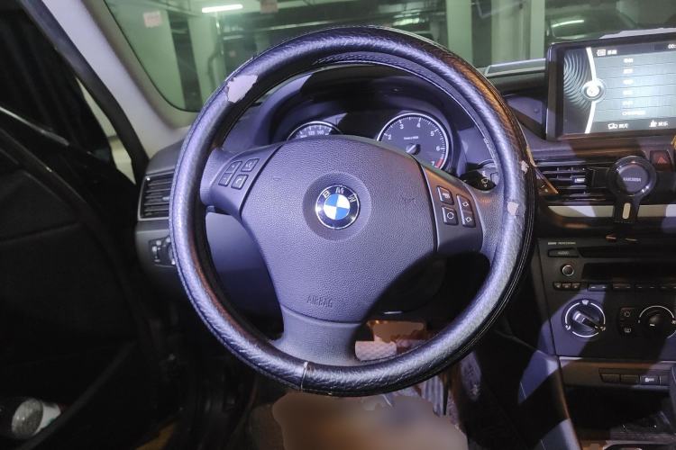 Used BMW X1 2013 sDrive18i Fashion Model
