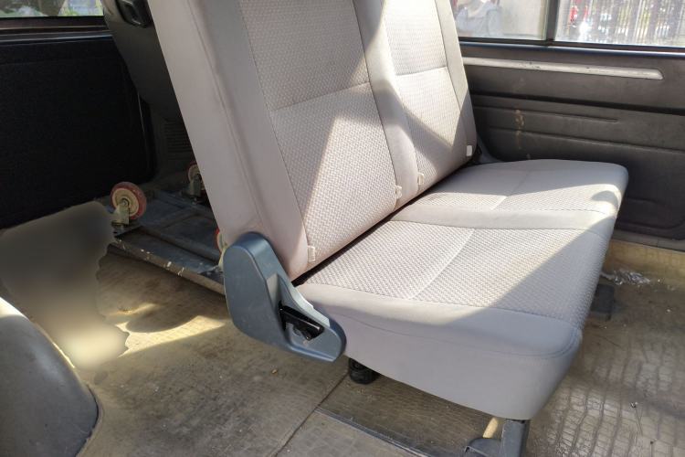 Used FORTHING Lingzhi 2016 V3 1.5L 7-Seater Comfort Model China V Standard