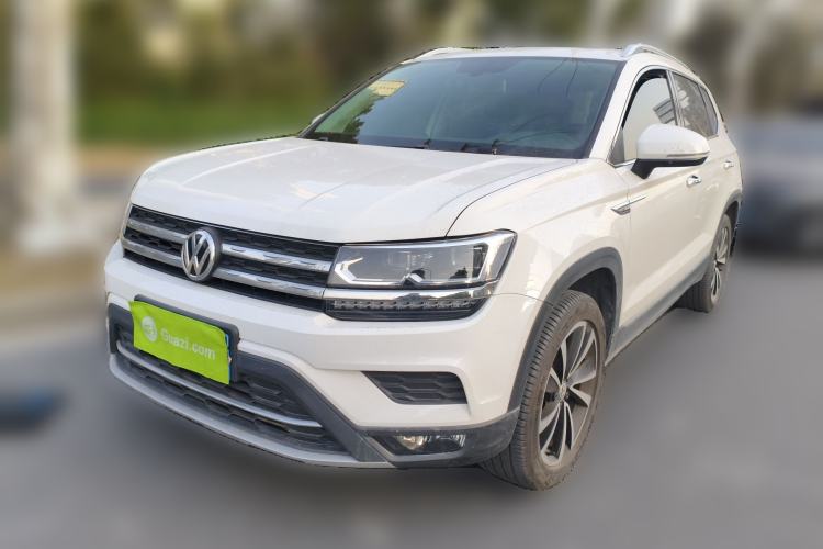 Used Volkswagen Tharu 2020 330TSI All-Wheel-Drive Luxury PLUS China VI Standard