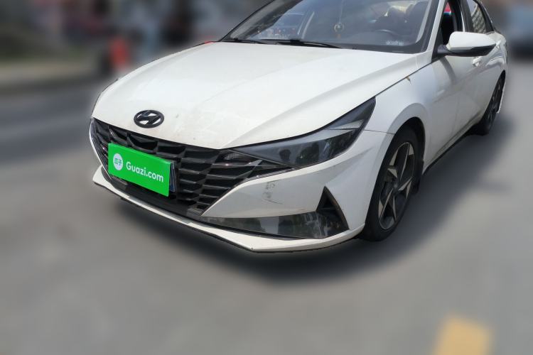 Used Hyundai Elantra 2021 1.5L CVT LUX Prestige Edition