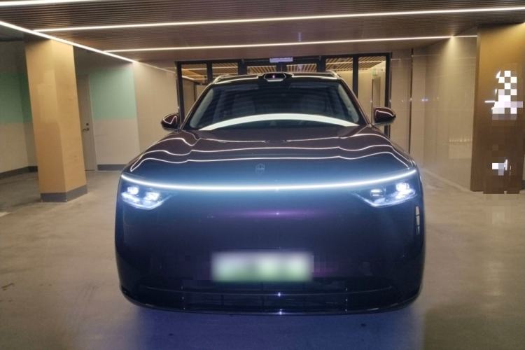 Used Hima AITO M8 2025 Extended-Range Ultra Version 53.4 kWh 6-Seater Edition Front