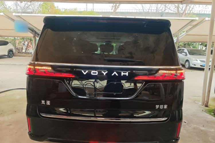 Used VOYAH Dream 2025 PHEV Four-Wheel-Drive Flagship Kunpeng Edition
