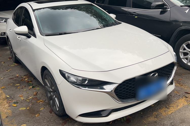 Used Mazda 3 Axela 2021 2.0L Automatic ZhiXuan Edition
