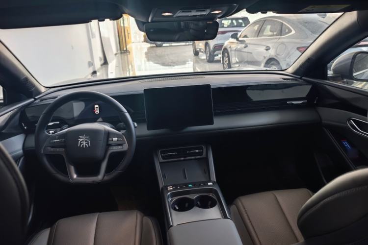 Used BYD Qin L 2025 EV 470KM Leading Edition