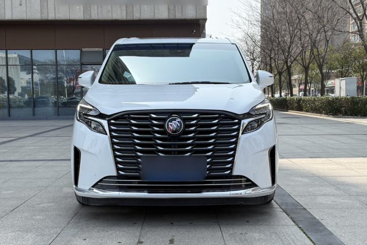 Used Buick GL8 2023 ES Lu Zun Deluxe Model
