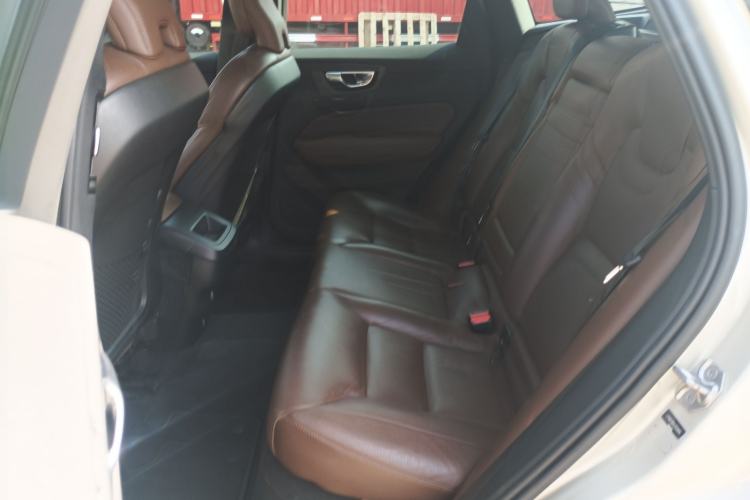 Used Volvo XC60 2020 T5 4x4 Zhiyi Luxury Edition
