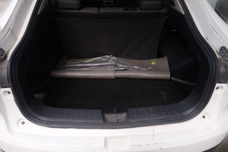 Used ORA iQ 2018 High-Range Version Smart Connectivity Model