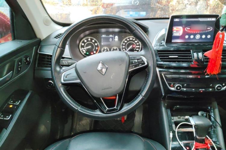 Used BORGWARD BX5 2017 20TGDI Automatic Two-Wheel Drive Pioneer Edition
