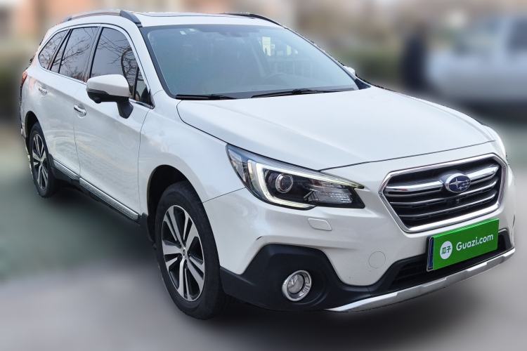 Used Subaru Outback 2020 2.5i Sport Navigation Edition with EyeSight Front Right 45 Deg