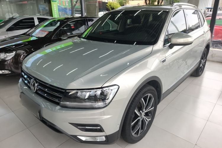 Used Volkswagen Tiguan L 2019 Revised 330TSI Automatic Two-Wheel Drive Smart & Luxury Edition China VI Standard