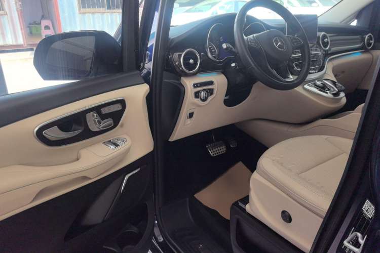 Used Mercedes-Benz V-Class 2018 V 260 L Prestige Extended Version China VI