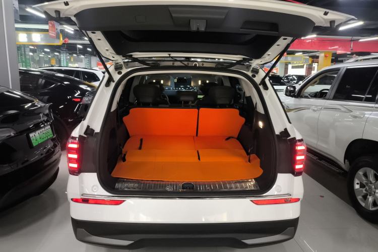 Used Ford Edge 2025 Ford Explorer L 2.0T EcoBoost Two-Wheel Drive 7-Seater Fashion Edition
