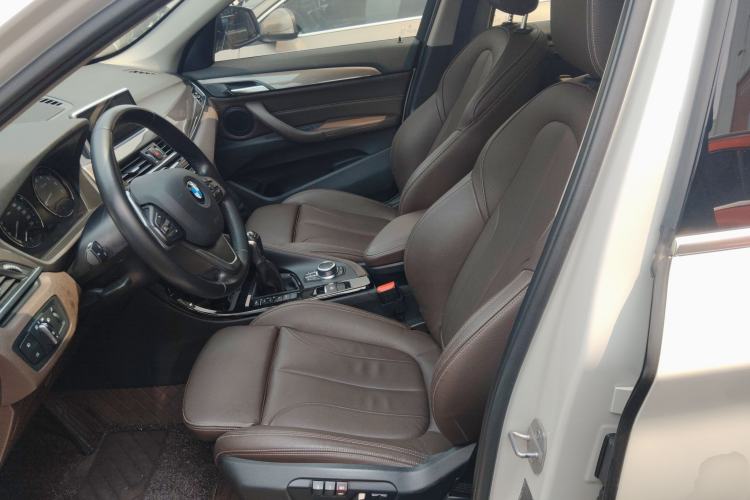 Used BMW X1 New Energy 2018 xDrive25Le Luxury Model Left Front Seat