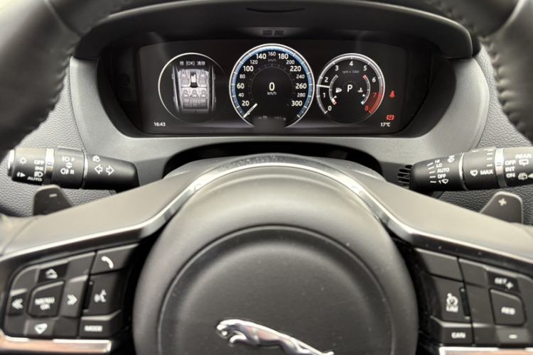 Used Jaguar F-PACE 2018 2.0T Four-Wheel Drive Urban Luxury Edition