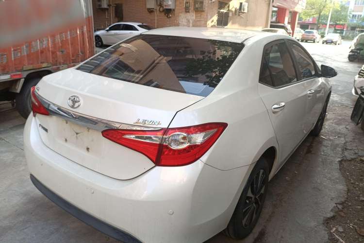 Used Toyota Levin 2014 1.8V CVT Luxury Edition Rear Right 45 Deg