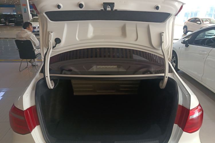 Used Volkswagen Jetta 2015 Value Edition 1.6L Automatic Fashion Version
