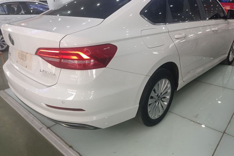 Used Volkswagen Lavida 2021 280TSI DSG Comfort Edition Right Rear Taillight