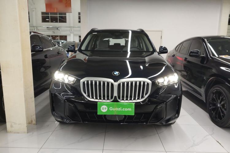 Used BMW X5 2025 Model, xDrive 30Li Prestige M Sport Night Package
