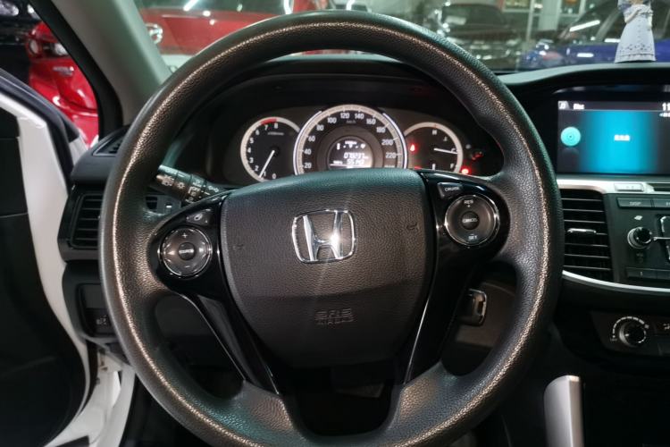 Used Honda Accord 2016 2.0L Comfort Edition
