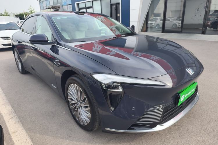 Used Buick L7 2025 Model Aivia