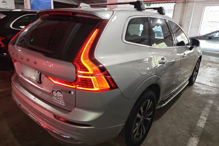 Used Volvo XC60 2022 B5 4x4 Zhiyi Luxury Edition Rear Right 45 Deg