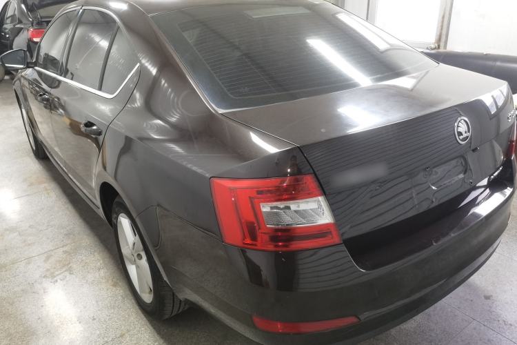 Used Skoda Octavia 2015 1.6L Automatic Yijie Edition
