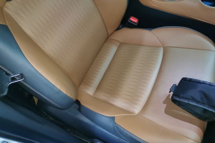 Used Toyota Venza 2023 2.0L CVT Two-Wheel Drive Prestige Version