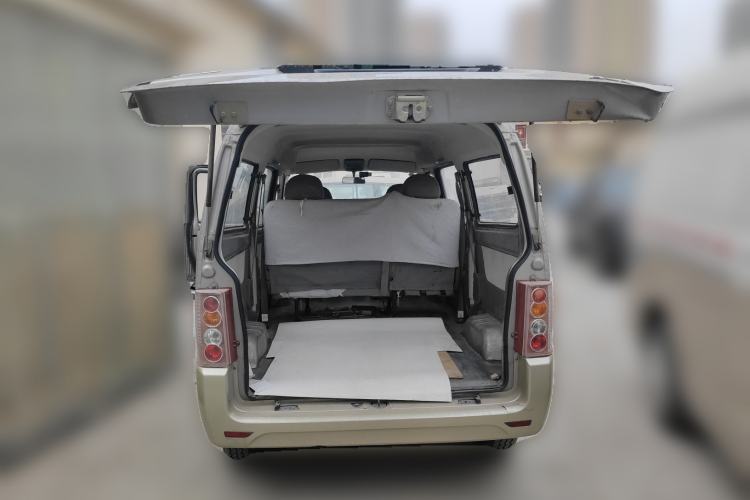 Used CHANGAN KUAYUE V3 2016 1.2L Box-Type Truck DK12-10
