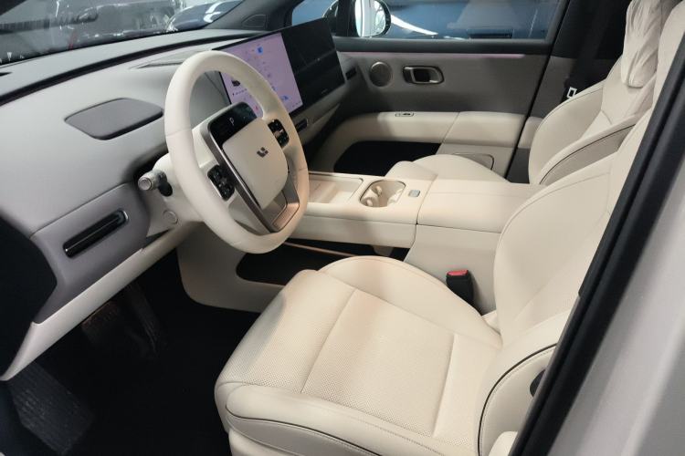 Used Li Auto i6 2025 Model Two-Wheel-Drive Standard Type Left Front Seat