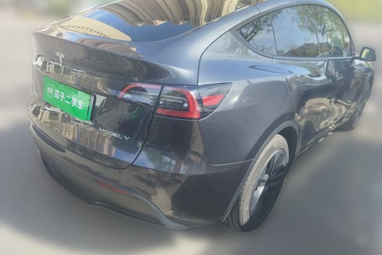 Used Tesla Model Y 2024 Rear-Wheel-Drive Version