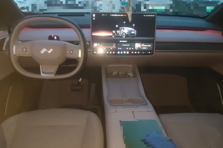 Used ONVO L60 2025 Model—60 kWh Rear-Wheel-Drive Version