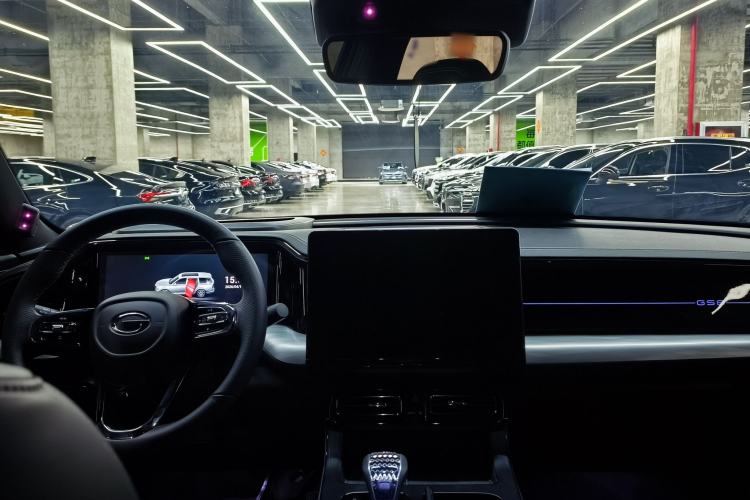 Used GAC Trumpchi GS8 2022 Dual-Engine Series 2.0TM Two-Wheel Drive Prestige Edition (7 Seats)