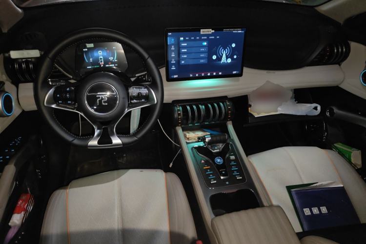 Used BYD Yuan PLUS 2024 Honor Edition 430KM Leading Model Center Console