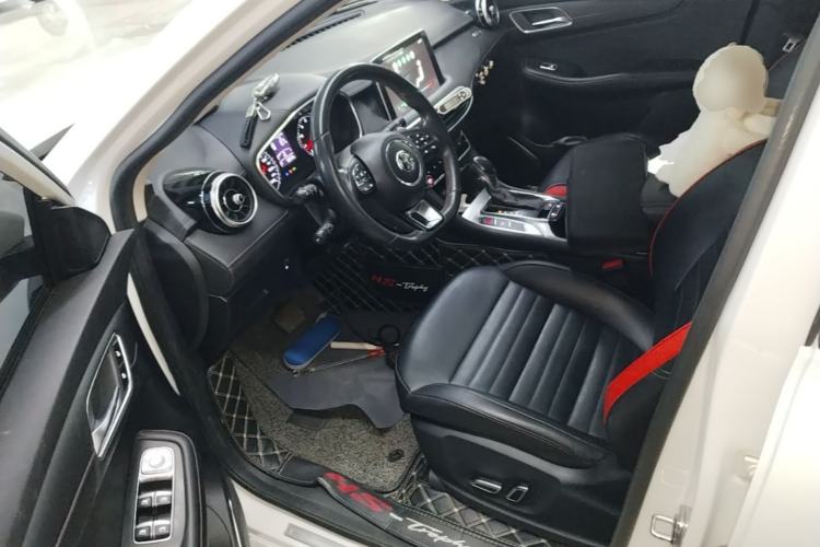 Used MG HS 2019 20T Automatic Two-Wheel Drive Trophy Super Sport Version China VI Standard Left Front Seat