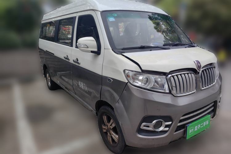 Used Jinbei New Hiace X30L 2021 1.5L Business Central Air-Conditioned Coach China VI Standard SWC15M Front Right 45 Deg