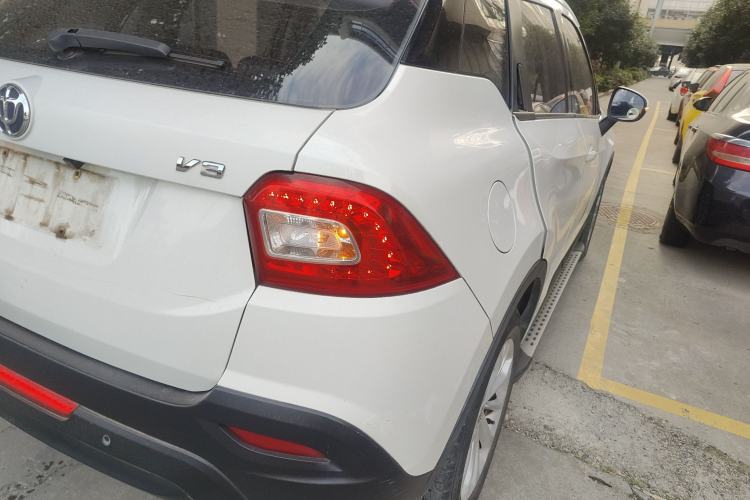 Used Brilliance V3 2016 1.5L Manual Comfort Model