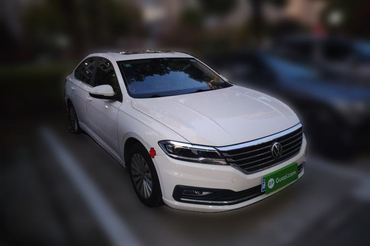 Used Volkswagen Lavida 2021 280TSI DSG Comfort Edition Front Right 45 Deg